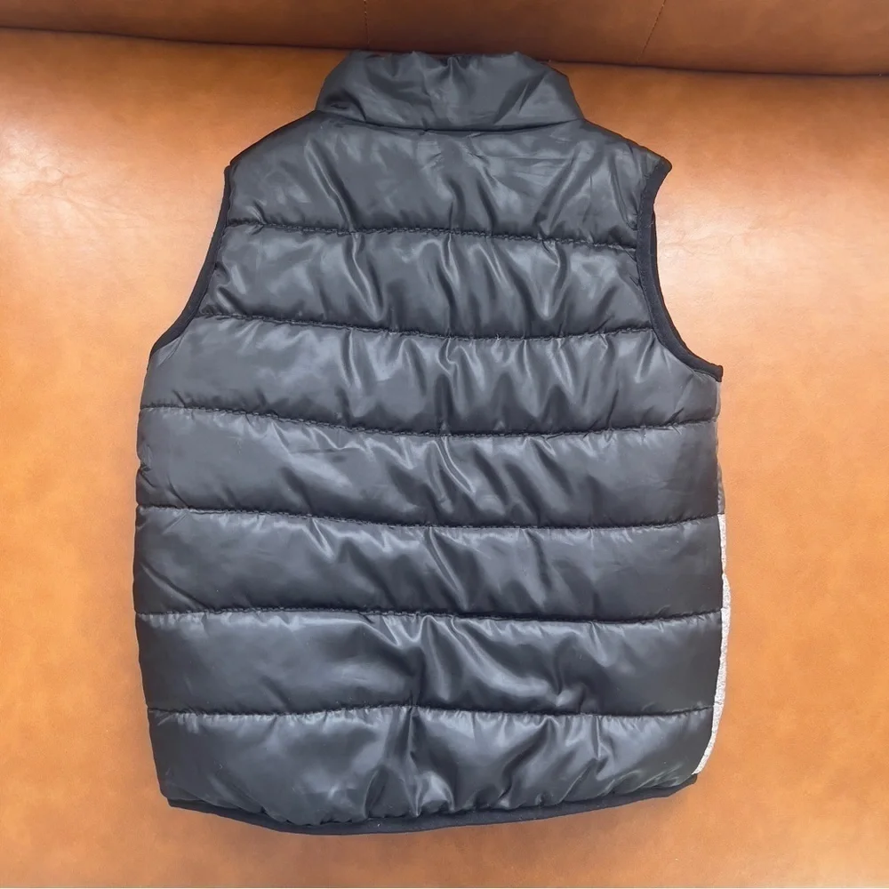 Calvin Klein Jeans Boys Size 24 months Black Gray Puffer Vest